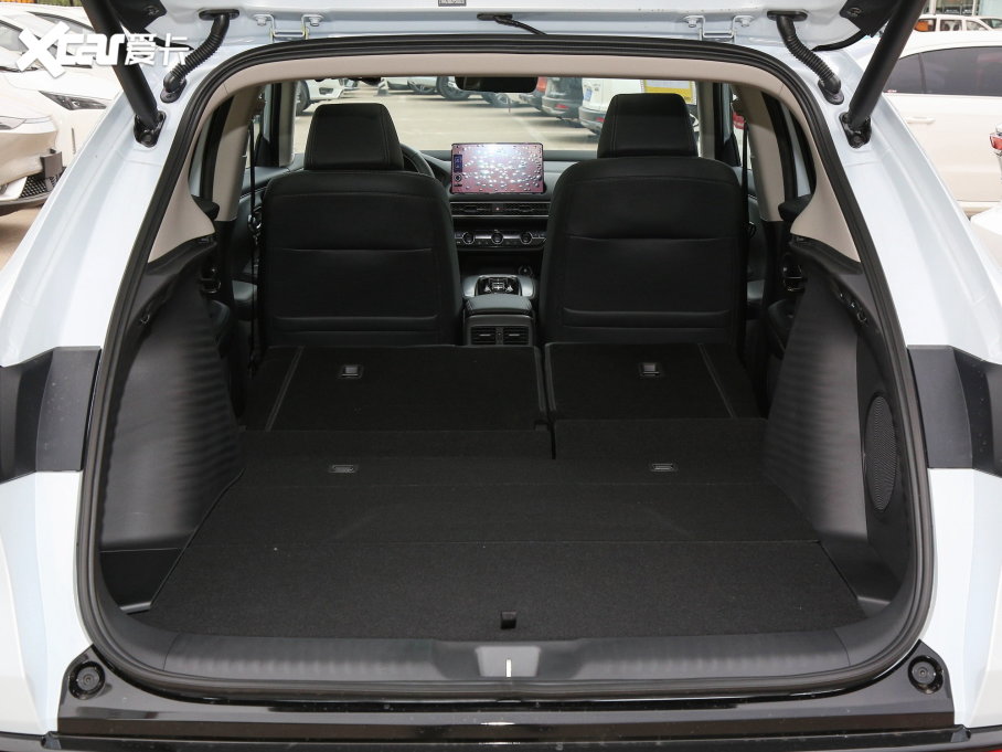 2023HR-V 2.0L e:HEV ǰ