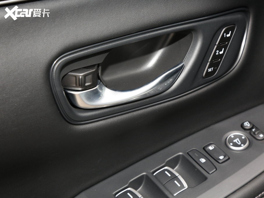 2023HR-V 2.0L e:HEV ǰ