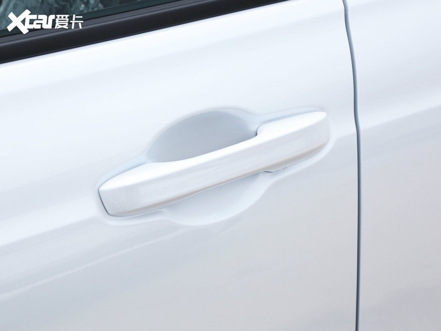 2023HR-V 2.0L e:HEV (dng)