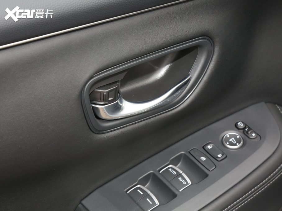 2023HR-V 2.0L e:HEV 