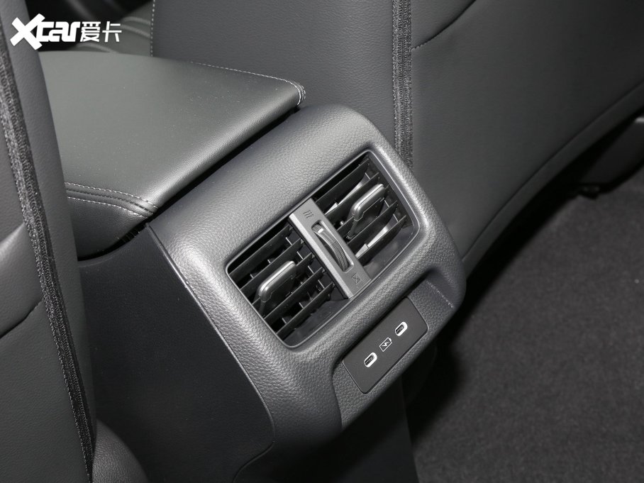 2023���HR-V 2.0L e:HEV �����