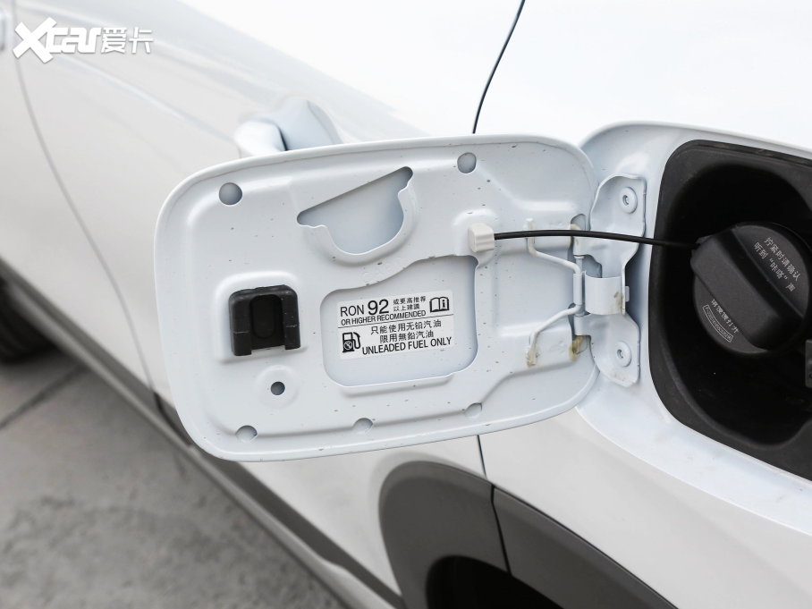 2023HR-V 2.0L e:HEV ٰ