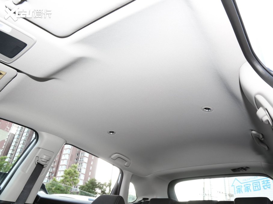 2023HR-V 2.0L e:HEV ٰ