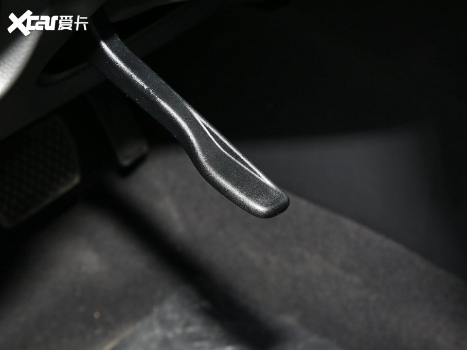 2023HR-V 2.0L e:HEV ٰ