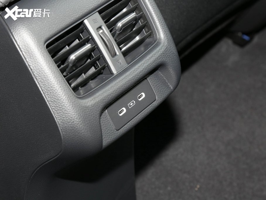 2023HR-V 2.0L e:HEV ٰ