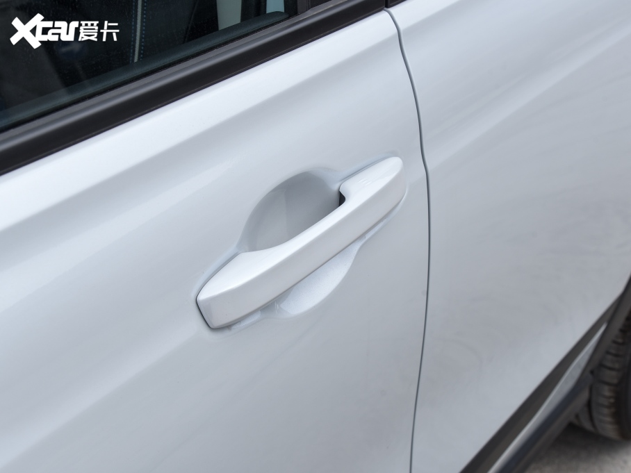 2023HR-V 2.0L e:HEV ǰ