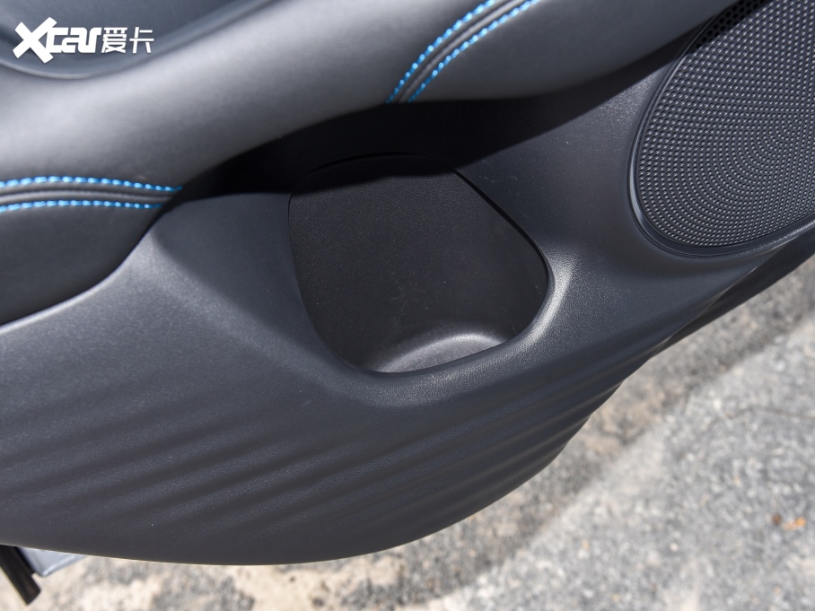 2023HR-V 2.0L e:HEV ǰ