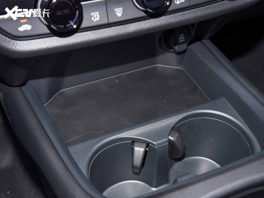 2023HR-V 2.0L e:HEV ǰ