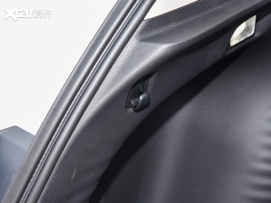 2023HR-V 2.0L e:HEV (dng)ǰ