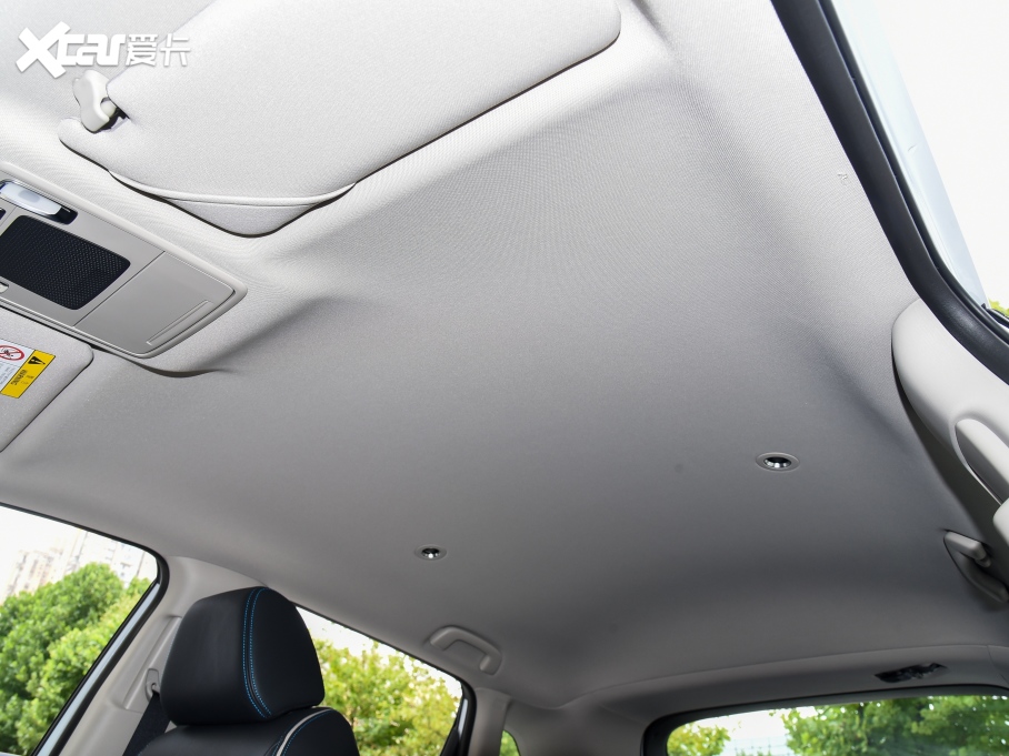 2023���HR-V 2.0L e:HEV ���ǰ�