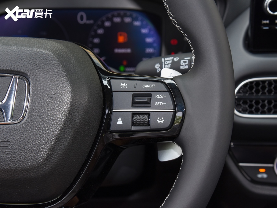 2023���HR-V 2.0L e:HEV ���ǰ�