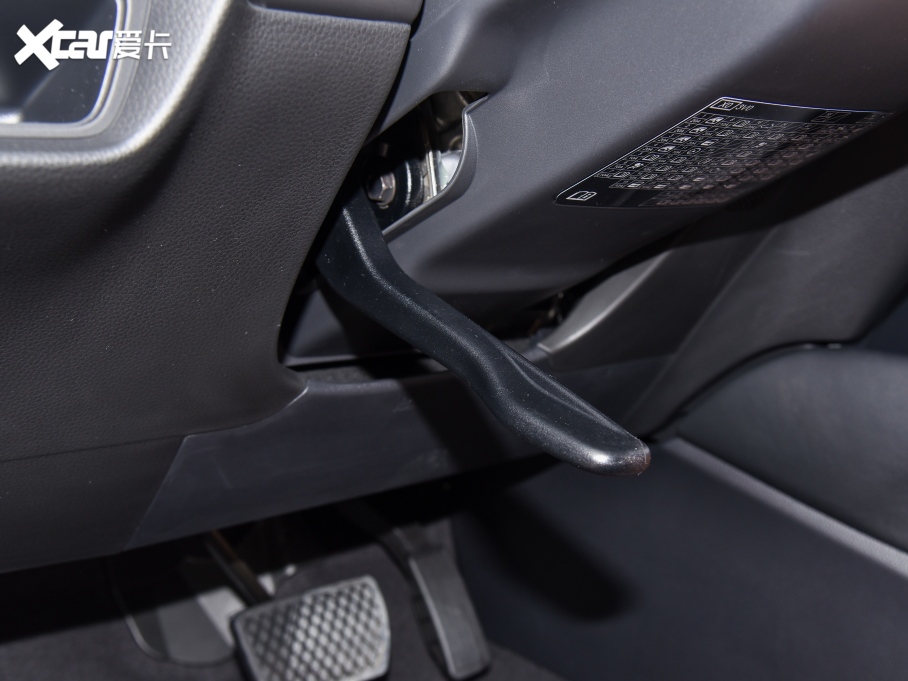 2023���HR-V 2.0L e:HEV ��(d��ng)�ǰ�