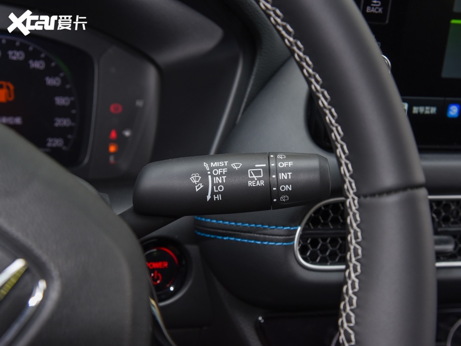 2023���HR-V 2.0L e:HEV ��(d��ng)�ǰ�