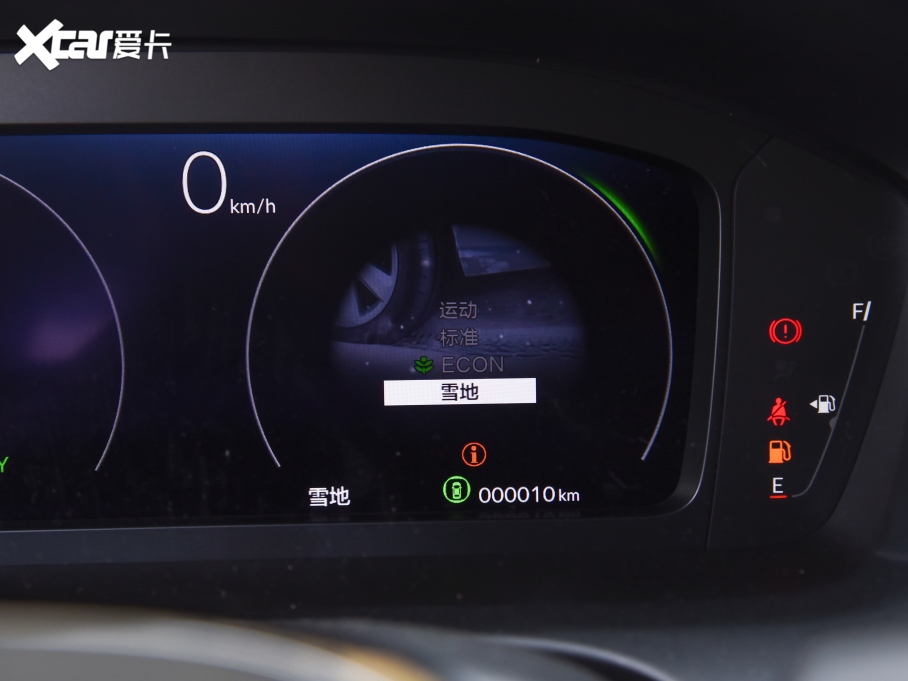 2023���HR-V 2.0L e:HEV ���ǰ�