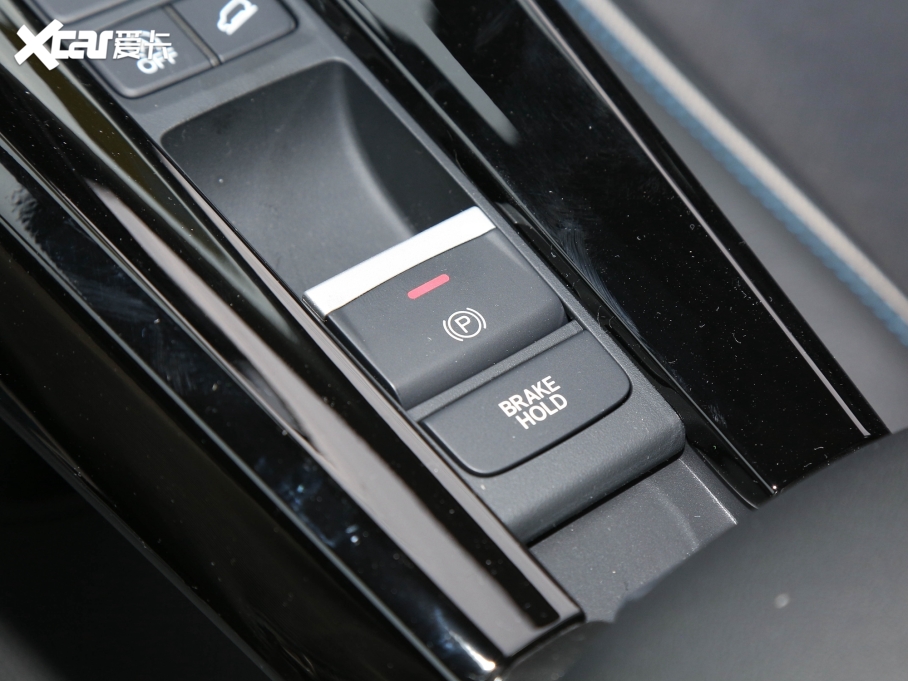 2023HR-V 240TURBO 