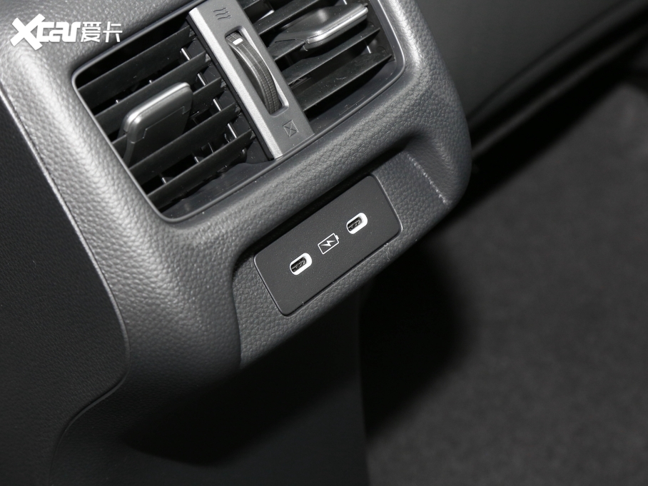 2023���HR-V 240TURBO ���