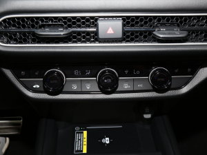 20232.0L e:HEV ǰ {{