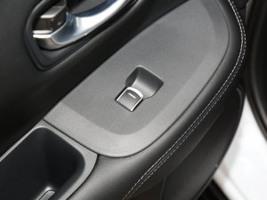 20232.0L e:HEV ǰ ܇ƅ^