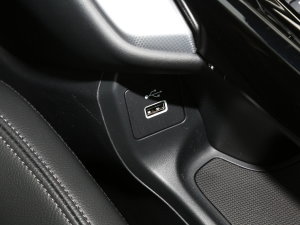 20232.0L e:HEV ǰ п؅^