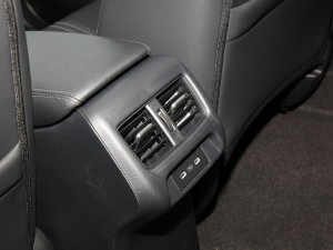 20232.0L e:HEV ǰ п؅^