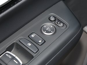 2023e:PHEV 2.0L IԽ п؅^