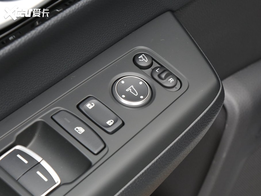 2023CR-V e:HEV 2.0L e:HEV J?