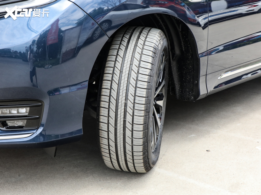 2023UR-V 370TURBO ҫ