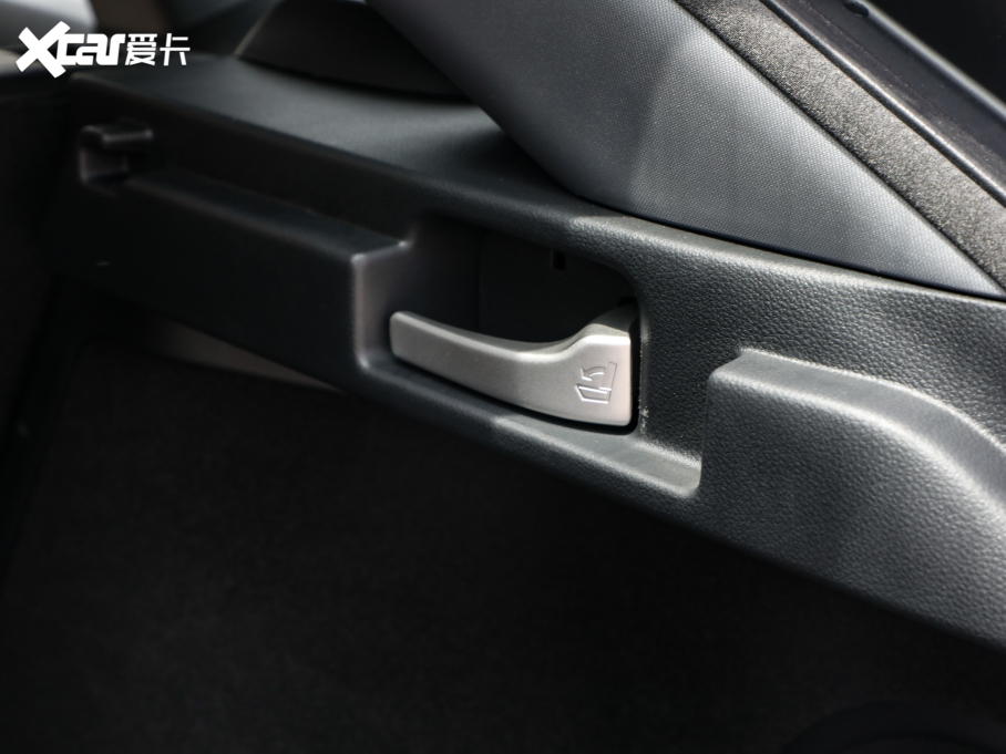 2023UR-V 370TURBO ҫ