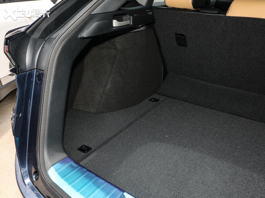 2023UR-V 370TURBO ҫ