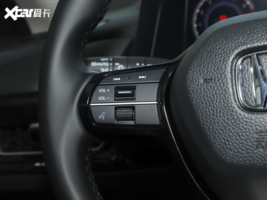 2023��Ӣ���� 260TURBO ������