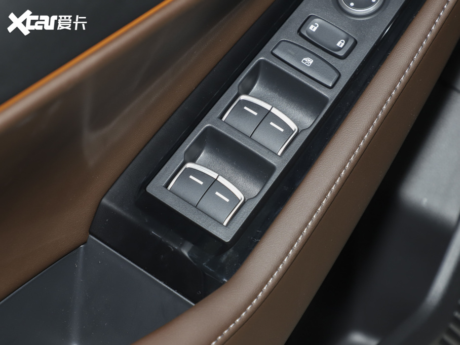 2023��Ӣ���� 260TURBO ������