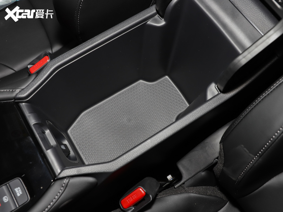 2023��Ӣ���� 260TURBO ���°�