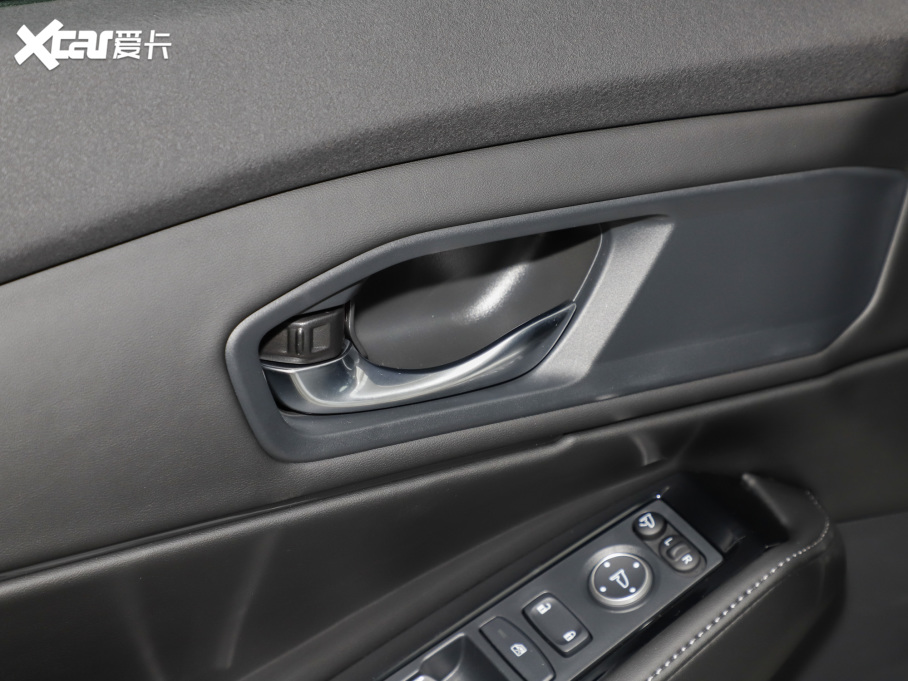 2023��Ӣ���� 260TURBO ���°�