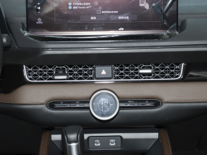 2023260TURBO  {(dio){(dio)(ji)