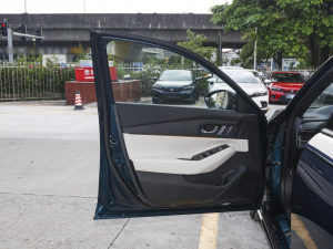 2023e:PHEV ҫ {λ܇T