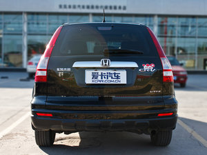 2010款2.4L 自动四驱尊贵导航版 正后	