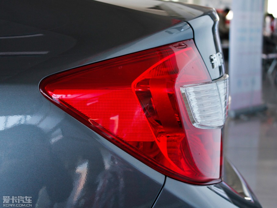 2012˼ 1.8L VTiԄӺA