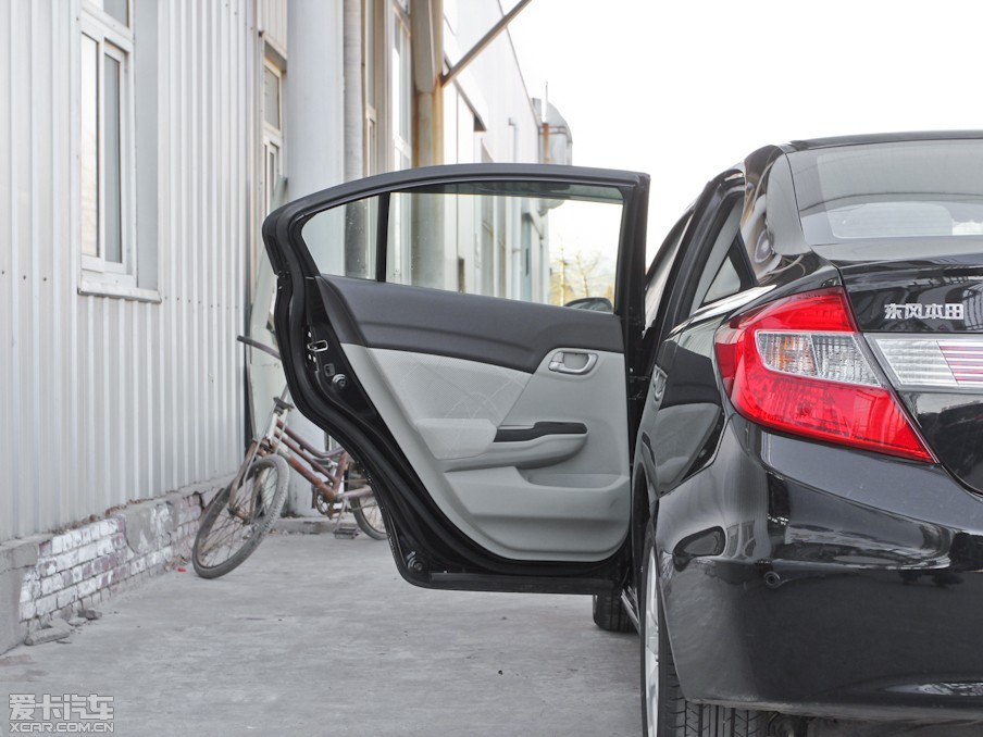 2012˼ 1.8L EXiԄ(dng)m