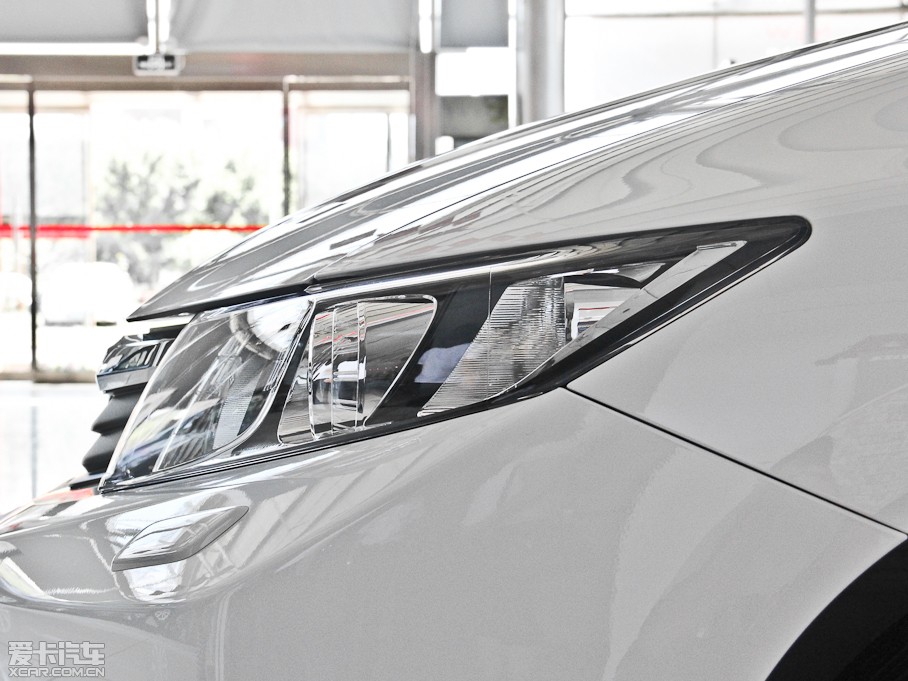 2012˼ 1.8L VTiԄӺA