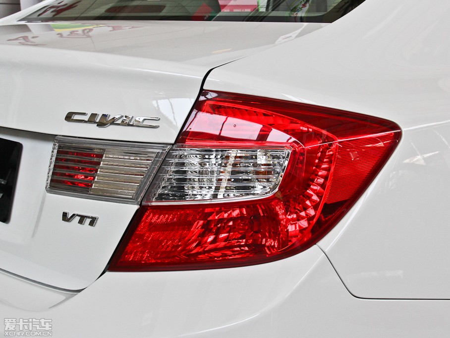 2012˼ 1.8L VTiԄӺA