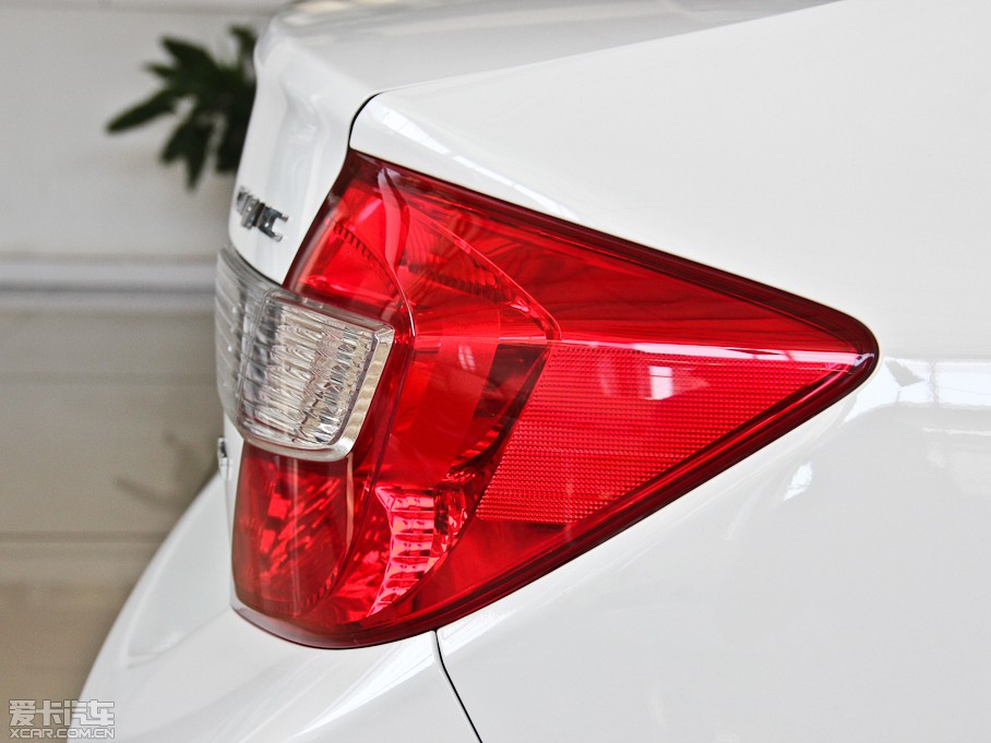 2012˼ 1.8L VTiԄӺA