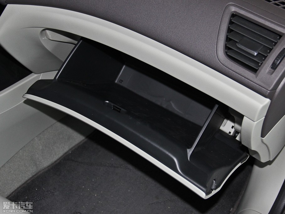 2012˼ 1.8L VTiԄӺA(do)