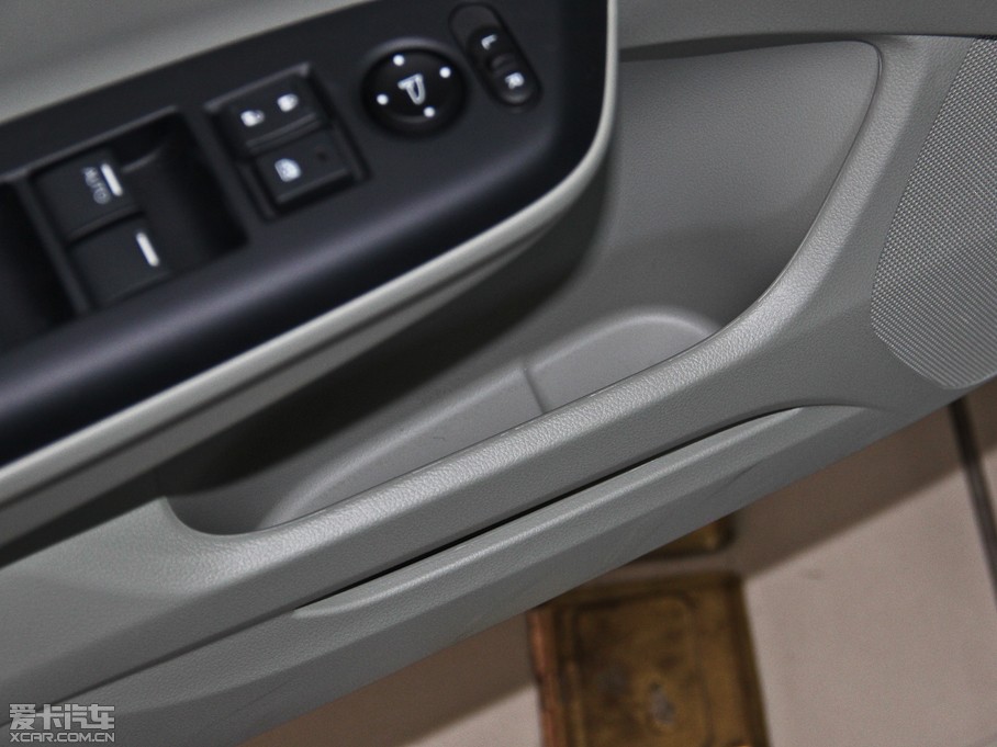 2012˼ 1.8L VTiԄӺA