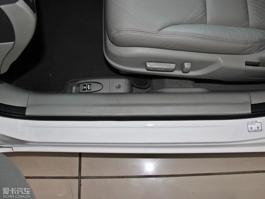 2012˼ 1.8L VTiԄӺA