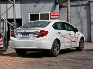 2012款2.0L TYPE-S自动版 整体外观