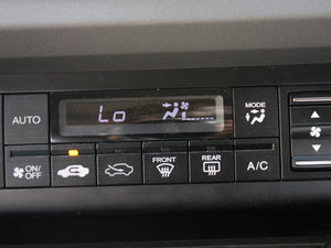 2012款2.0L TYPE-S自动版 空调调节