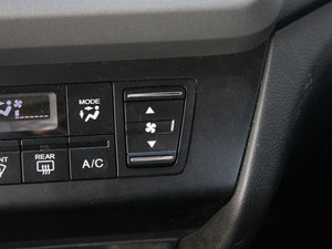 2012款2.0L TYPE-S自动版 中控区