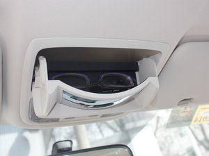 2012款2.4L VTi 四驱豪华版 空间座椅