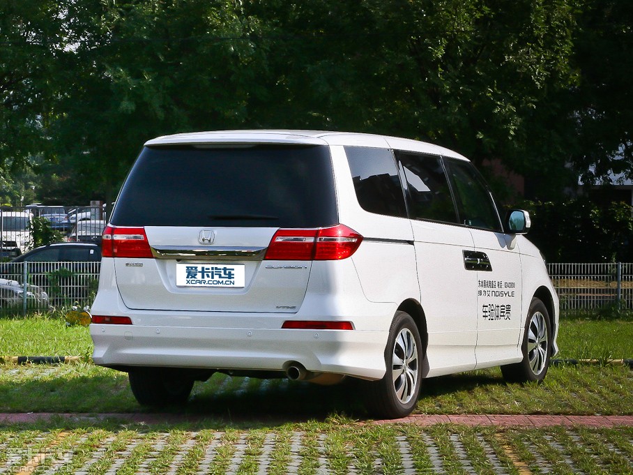 2012 2.4L VTi-S F