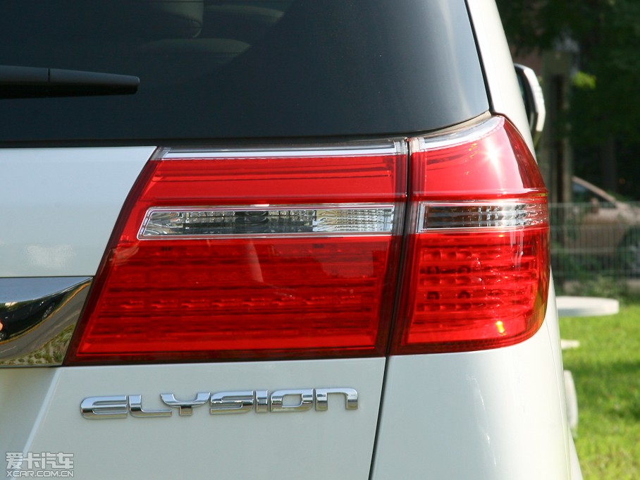 2012 2.4L VTi-S F